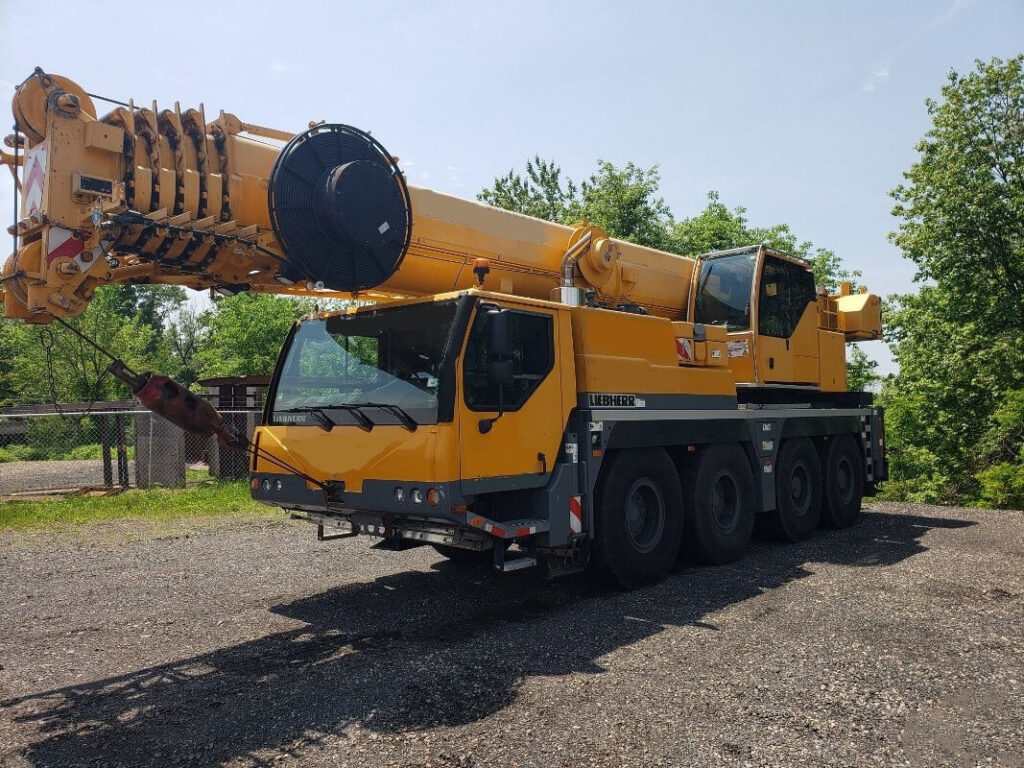 Liebherr LTM 1070