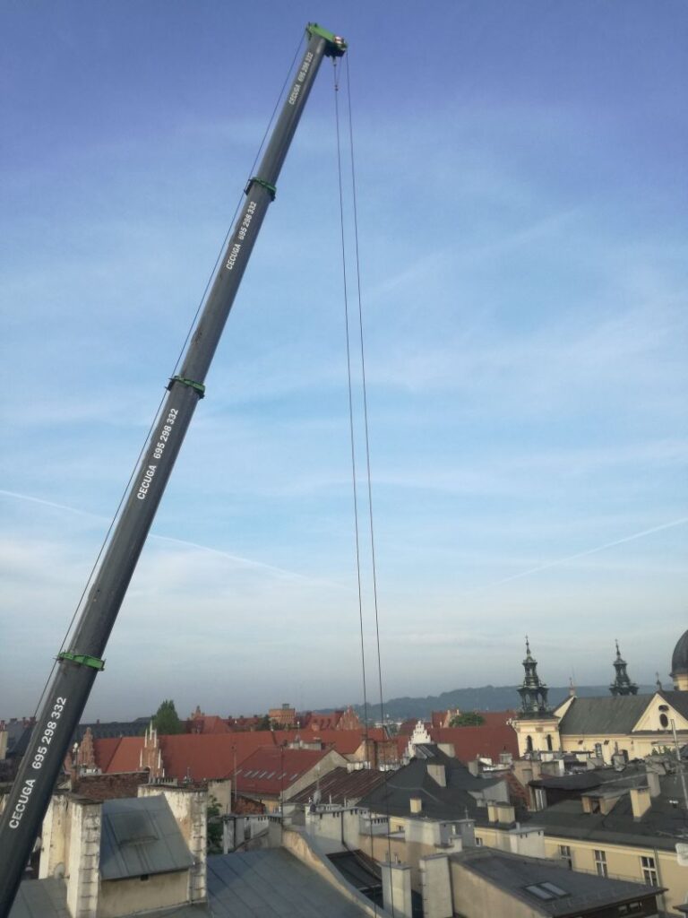 Dźwigi Cecuga — realizacja 52
